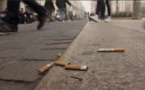 Le fléau des mégots de cigarettes jetés par terre