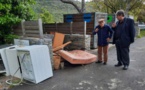 VENACU  Ces dépôts sauvages qui défigurent le village 