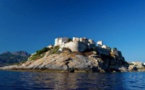 La Citadelle de Calvi vue de la mer