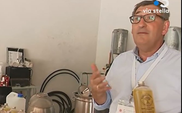 Dernière idée en date : transformer des huiles alimentaires usagées en savon