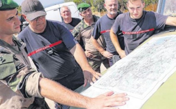 Militaires et pompiers alliés dans la surveillance incendie