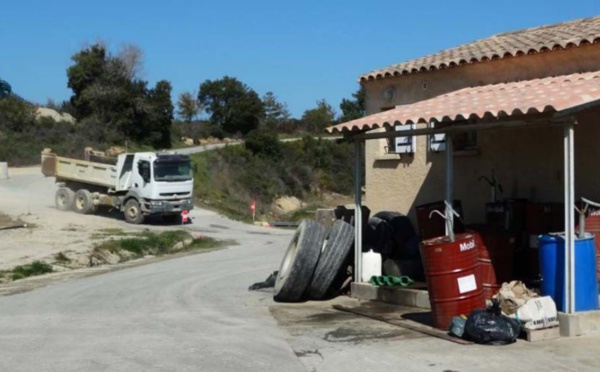 Relaxe générale dans le dossier des déchets de Tallone