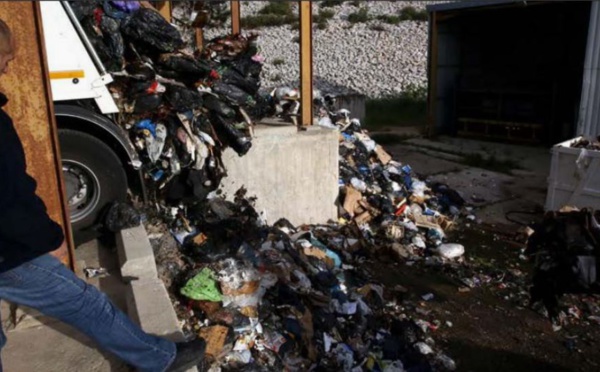 COLLECTIVITÉS, CONTRIBUABLES  Le poids croissant des déchets sur les budgets